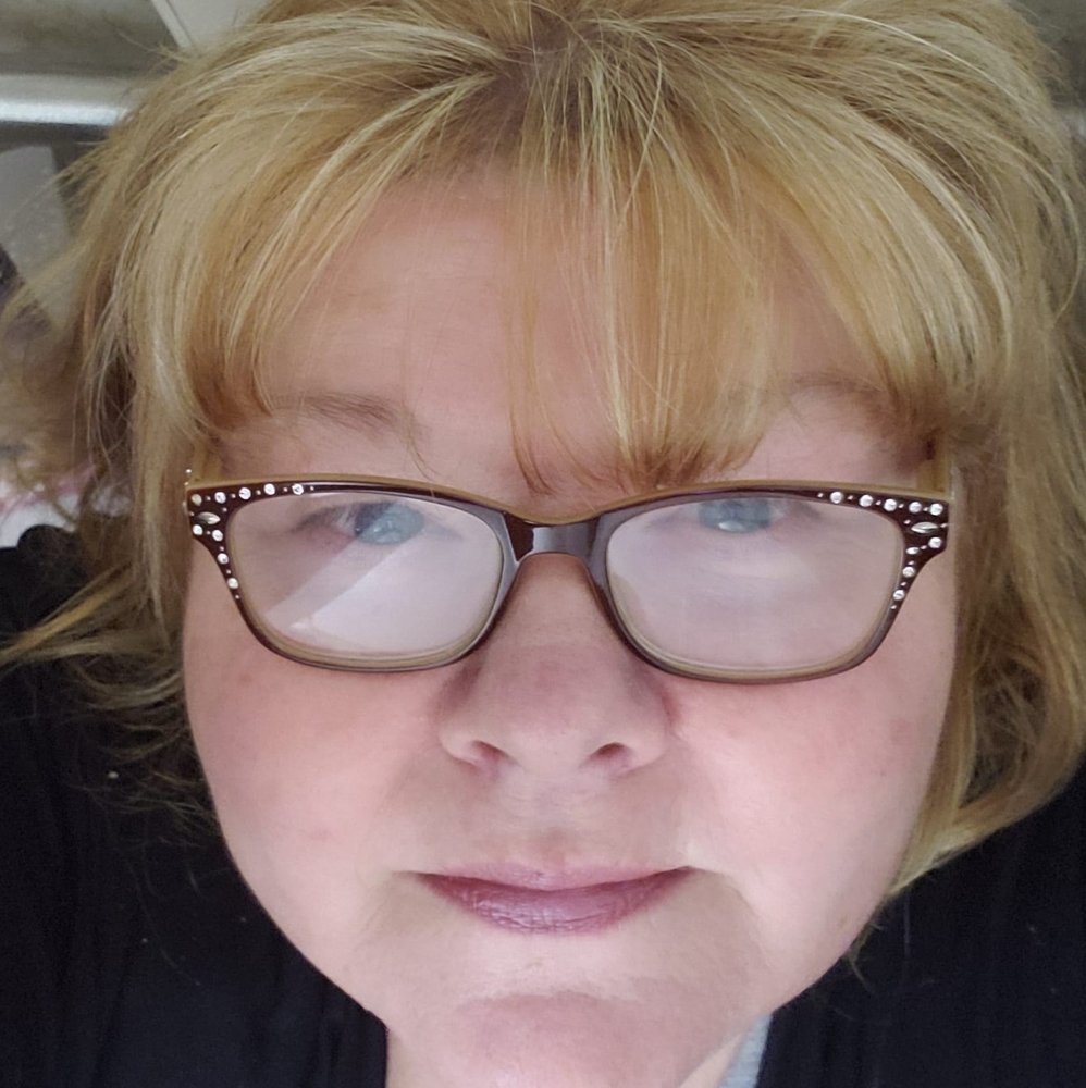 Meet your Posher, Kathryn